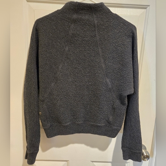 Lululemon size 4 full zip easy going jacket in heathered black - Picture 11 of 11